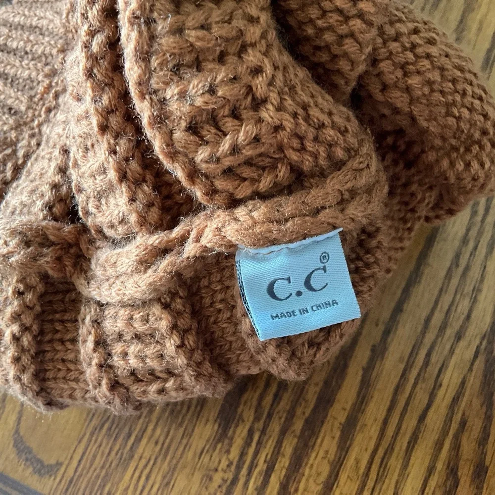 CC Beanie Clay Cable Knit Faux Fur Pom Pom Winter Hat HAT-43 NEW